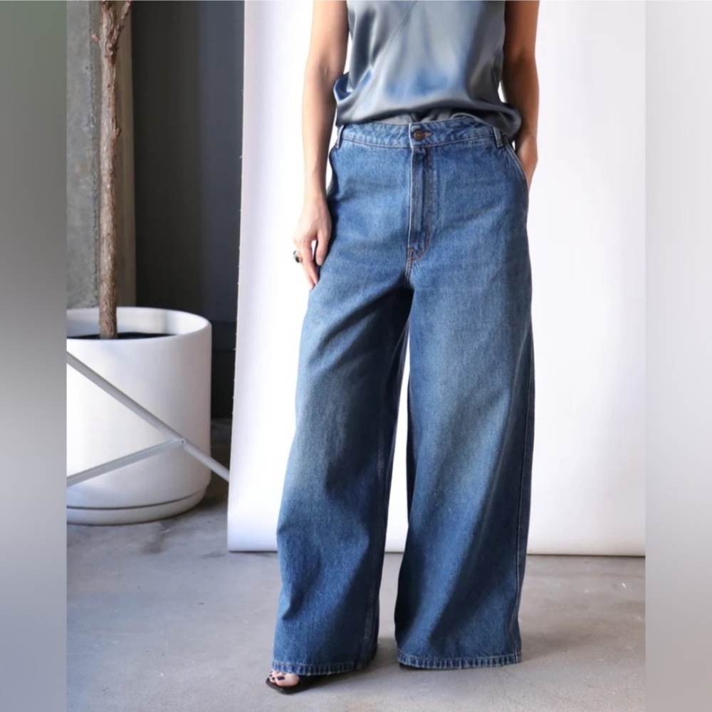 Gauchere Women's Blue Wide-Leg Jeans